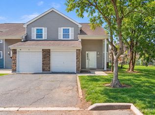 10 Starlight Ct, New Brunswick, NJ 08901