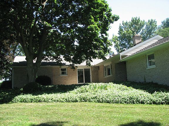 rear patio/back of garage