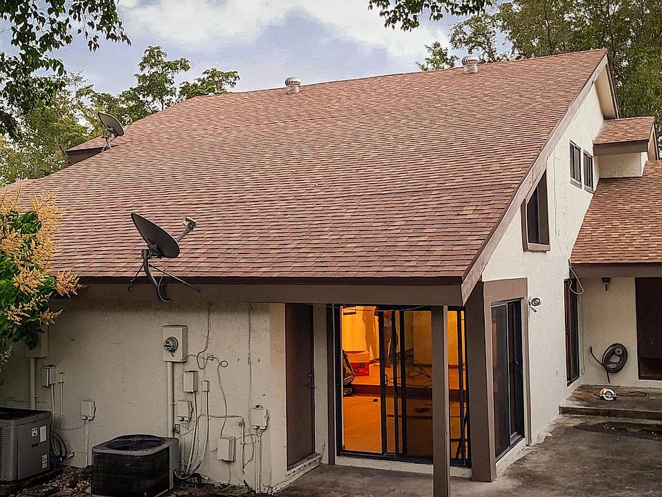1st image of 9291 SW 1st St #703