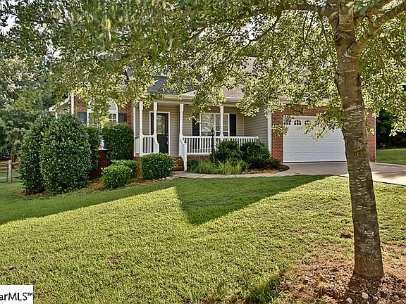 3rd image of 516 Traversie Ct