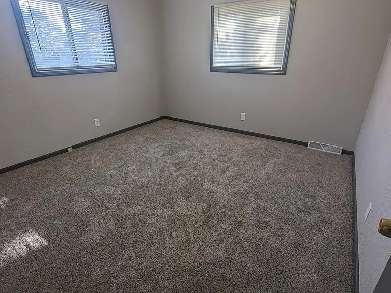 9901 W Hampton Ave — Photo 17