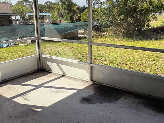 3rd image of 5123 Higate Rd