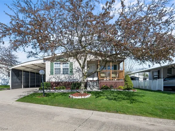 27202 Cook Rd Unit 123, Olmsted Twp, OH 44138