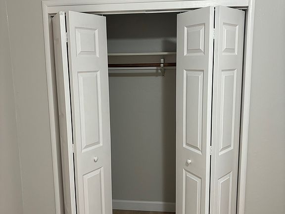 5th image of 235 Clay St #11228303