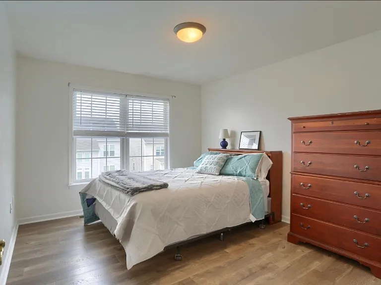 10 Spring View Ct — Photo 27