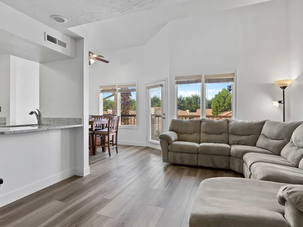 275 S Valley View Dr APT J202, Saint George, UT 84770