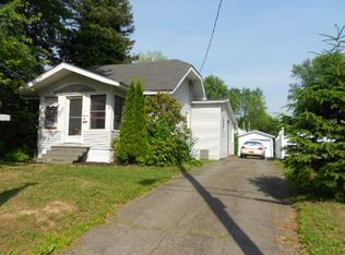 6 Campbell Ave, Castleton, NY 12033