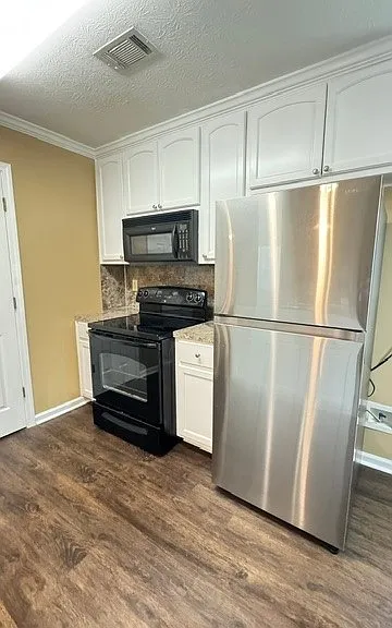 1333 Centerfield Ct — Photo 8