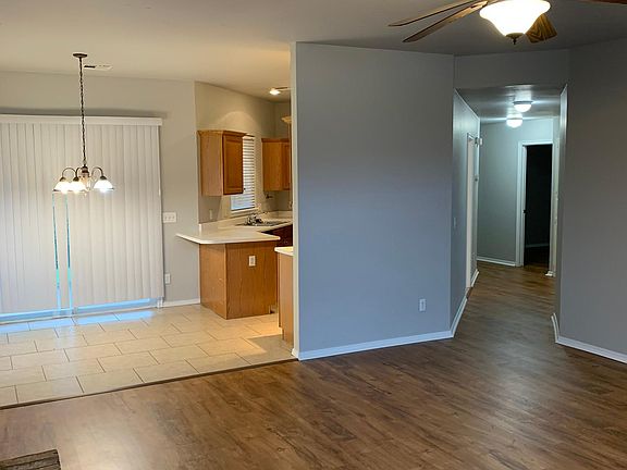 5th image of 2801 Green Canyon Dr