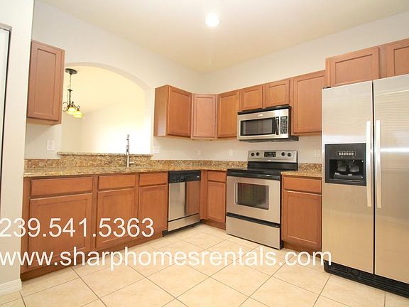 3rd image of 2404 Laurentina Ln