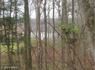 Chapel Point Rd, La plata, MD 20646