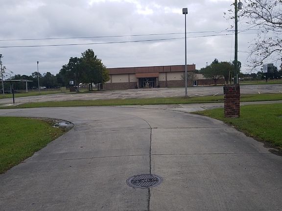 5th image of 217 Gail Dr