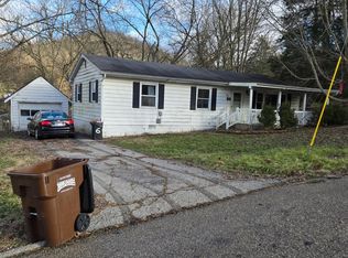 109 Grant St, Aurora, IN 47001