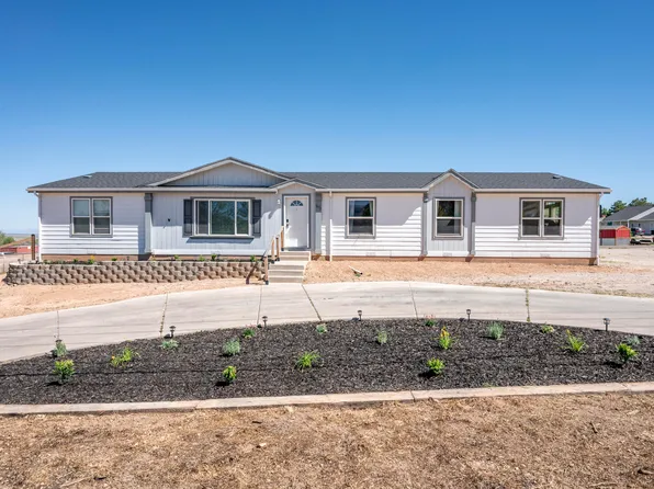 1637 E Midvalley Rd, Enoch, UT 84721