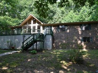 212 Green Valley Rd, Owens X Rds, AL 35763