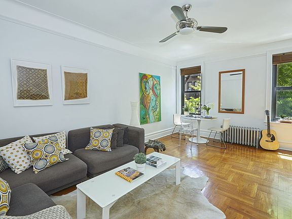 2nd image of 345 Montgomery St APT 2B