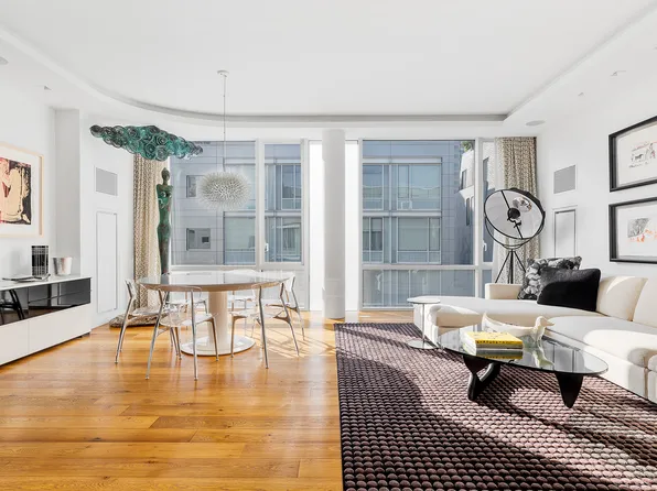 311 West Broadway image 1 of 19