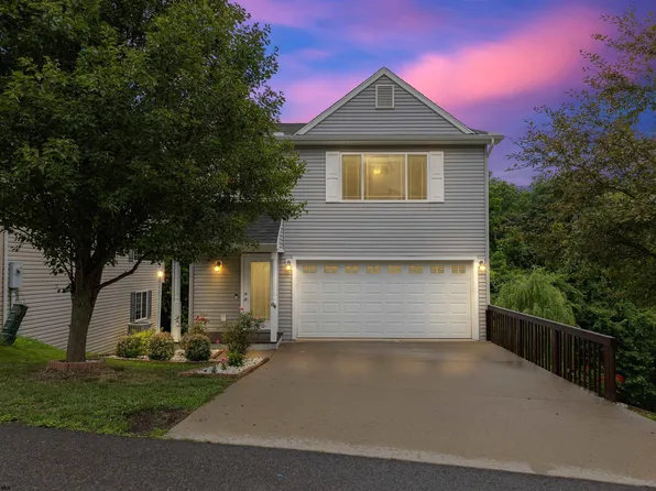 84 Antietam Dr, Morgantown, WV 26508
