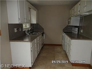 4th image of 109 Elmwood Dr