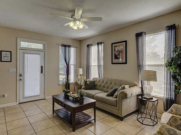 2nd image of 1605 Baldwin Park Dr #1605