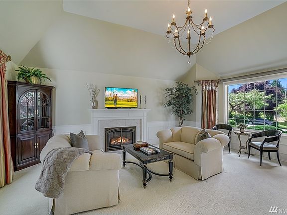 East/West facing for light and bright living spaces.