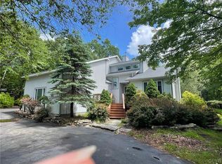 116 Hickory Ln, Blakeslee, PA