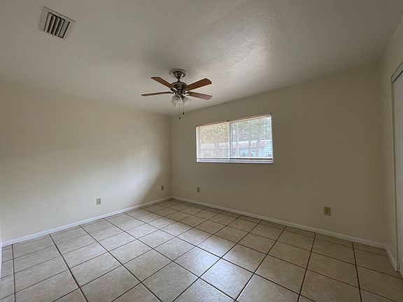 5th image of 4021 NE 2nd Way #567ee492c