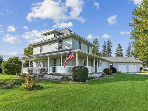 25773 Butler Center Rd, Clarksville, IA 50619