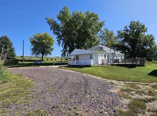 71785 575th Ave, Jansen, NE 68377