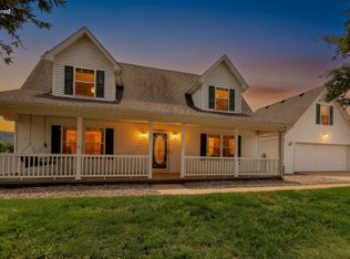 121 Westwood Dr, Berea, KY 40403
