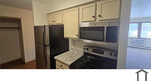 4217 Durand Ave #15 — Photo 8