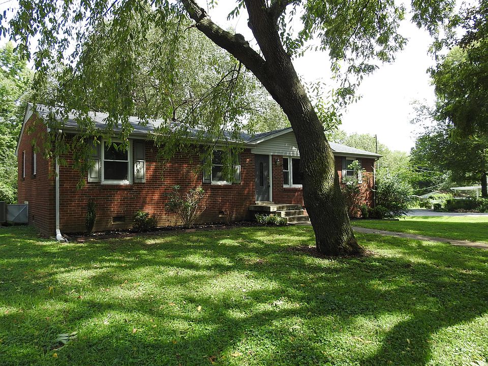 1st image of 209 Whitfield Dr