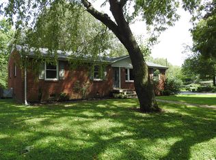 209 Whitfield Dr, Clarksville, TN 37042