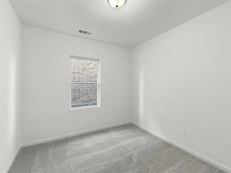 783 Camden Dr — Photo 11
