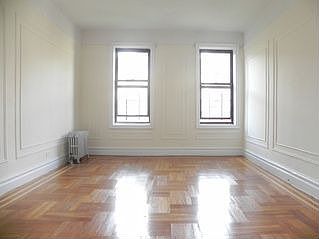 3rd image of 349 E 234th St #2