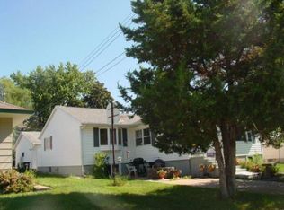 1210 W Mark St, Winona, MN 55987