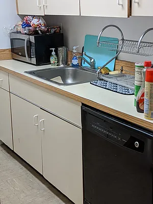 Rented by 18 REALTY | media 4