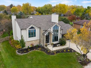 510 Louise Dr, Hinckley, IL 60520