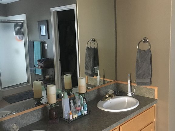 Downstairs bathroom 