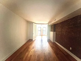 Rented by Arche Nest LLC