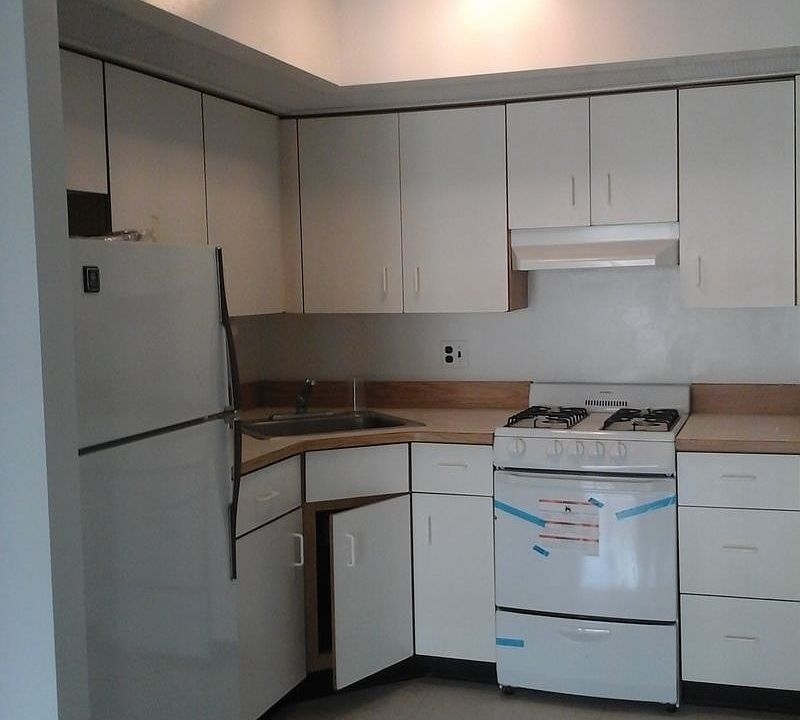 1st image of 7549 113th St APT 2