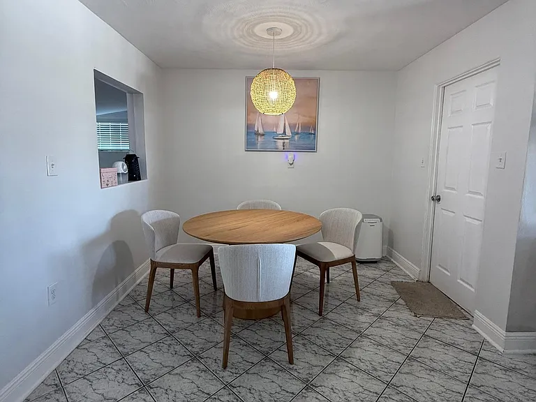 2394 Shenandoah Rd NE — Photo 12