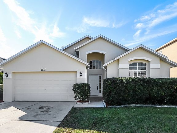 2nd image of 2215 Blackwood Dr