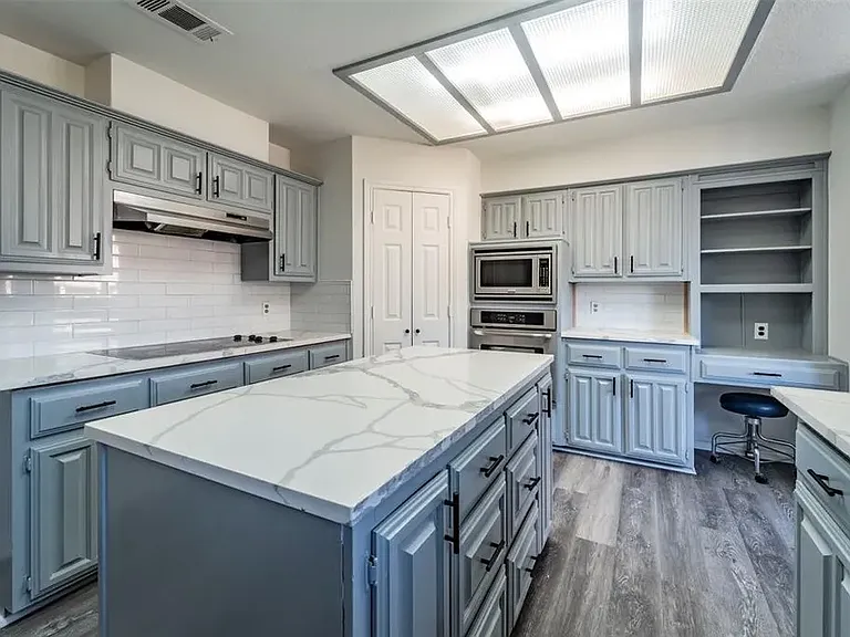 926 Fairway Dr — Photo 5