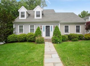 51 Easton Ct, Shelton, CT 06484