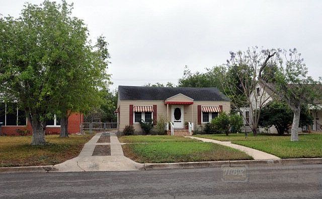 1st image of 818 E Polk Ave