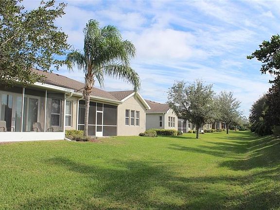 3rd image of 2120 Sifield Greens Way