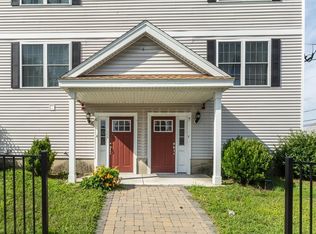 945 Middlesex St UNIT 7, Lowell, MA 01851