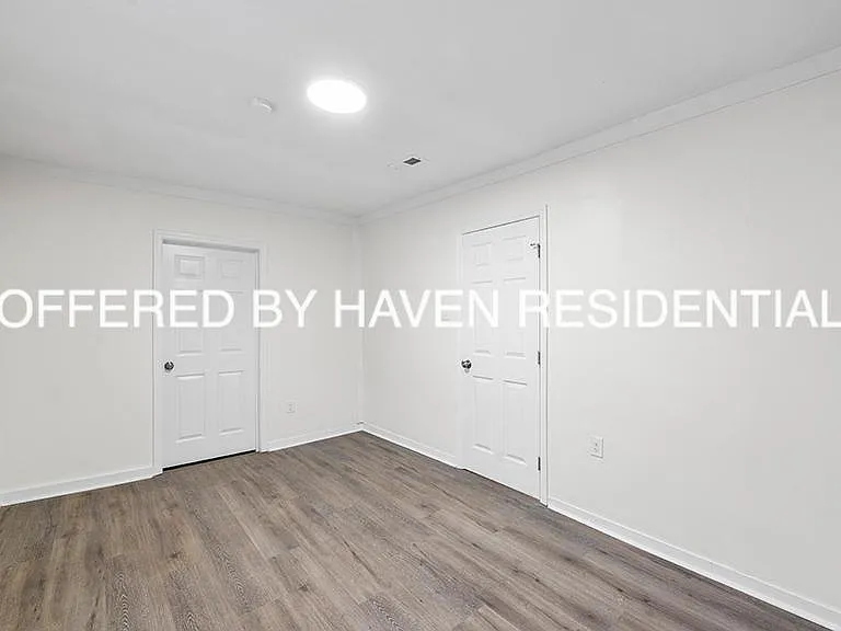 423 Church St NW — Photo 15