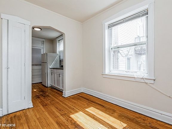 5th image of 2242 N Monticello Ave #2WA